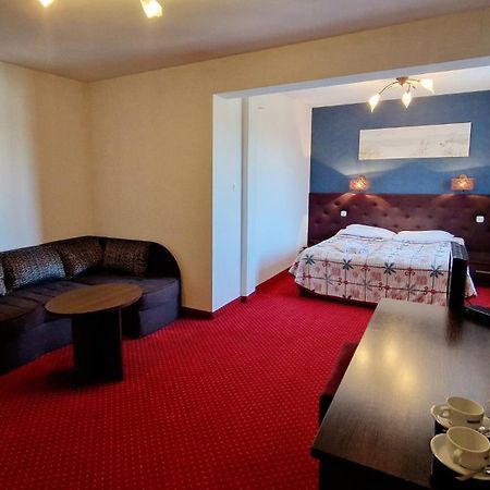 Pod Lipami Hotel Bystra  Bagian luar foto