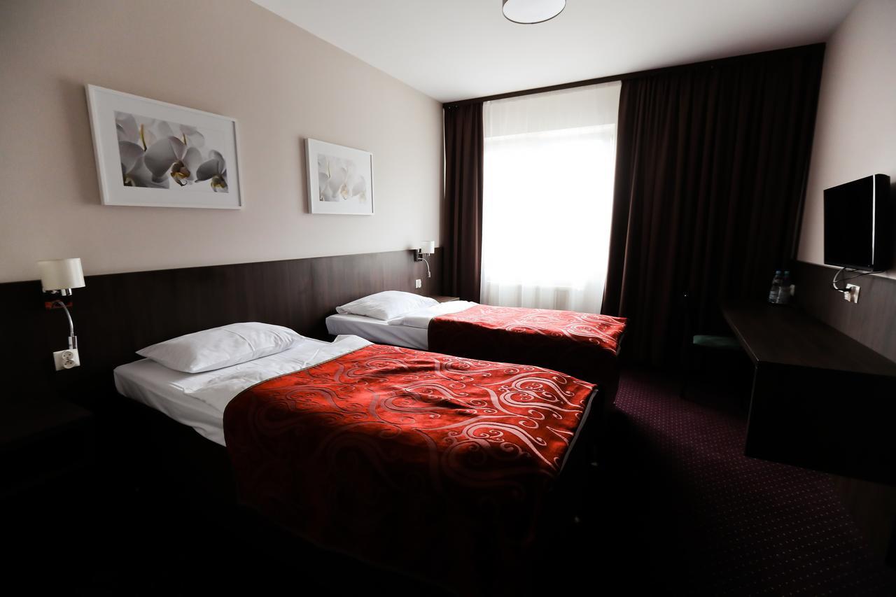 Pod Lipami Hotel Bystra  Bagian luar foto